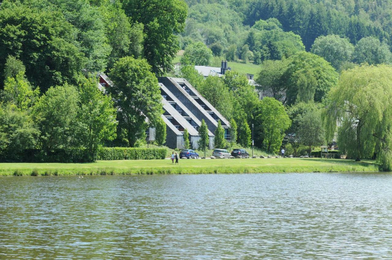 Les Doyards Hotel Vielsalm Exterior photo